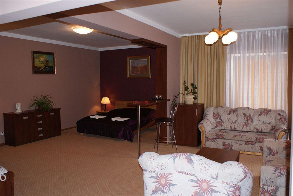 Hotel Mazury Giżycko Exterior foto